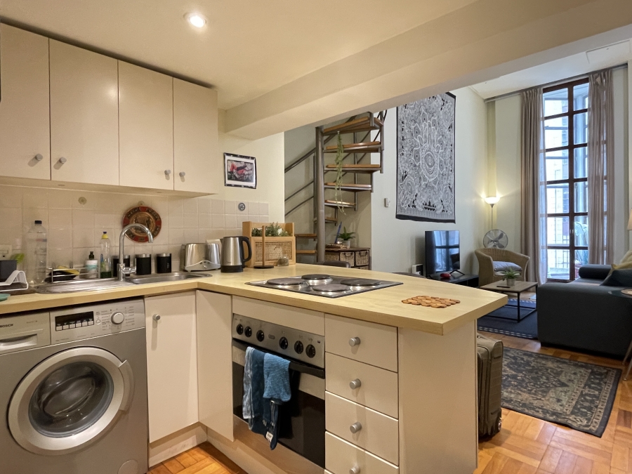 1 Bedroom Property for Sale in Cape Town City Centre Western Cape